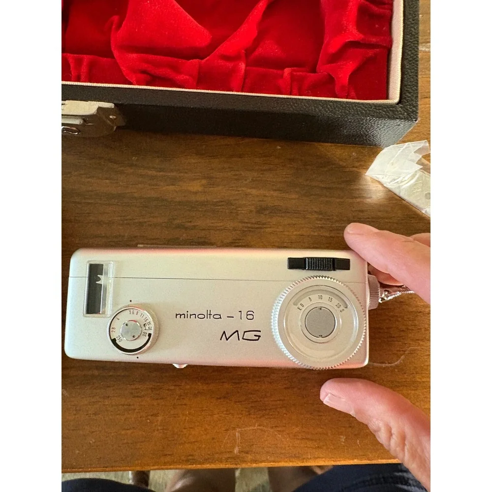 Vintage Minolta-16 MG Subminiature Spy Camera Kit with Case and Accessories